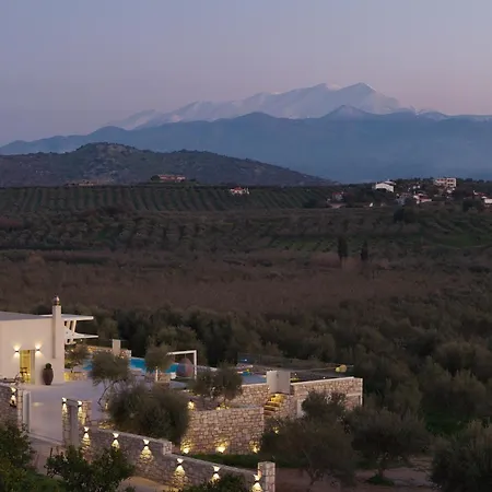 Βίλα Idunu Villa, With Heated Pool & Serene Seclusion, By Thinkvilla Ρούμελη